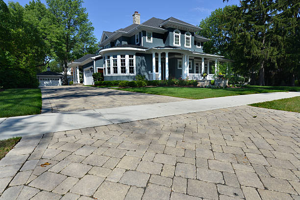 Best Driveway Paving Contractor  in Appleton, WI
